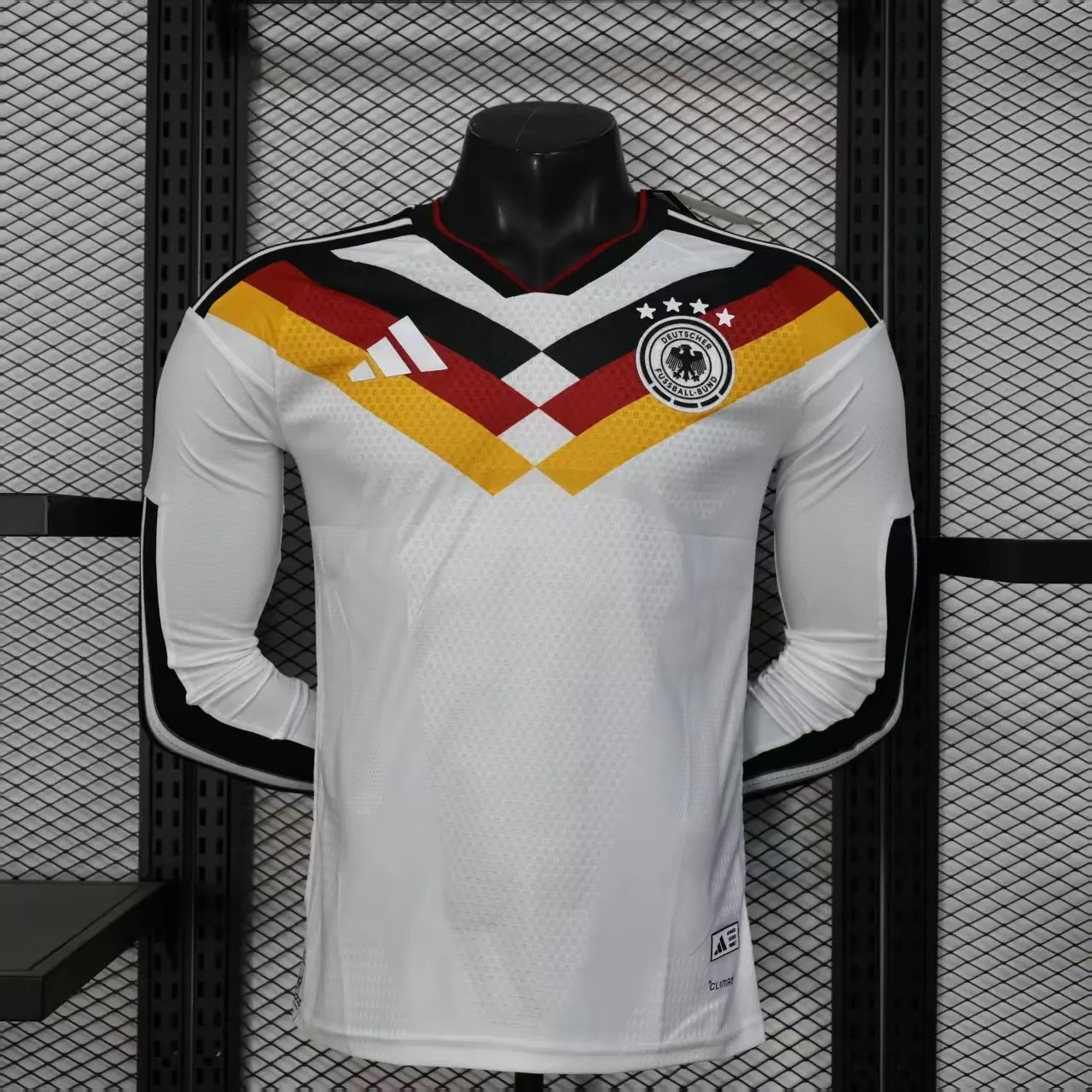 2026-2027 Manica lunga Versione giocatore Germania Casa Maglia da calcio Qualità thai 1:1