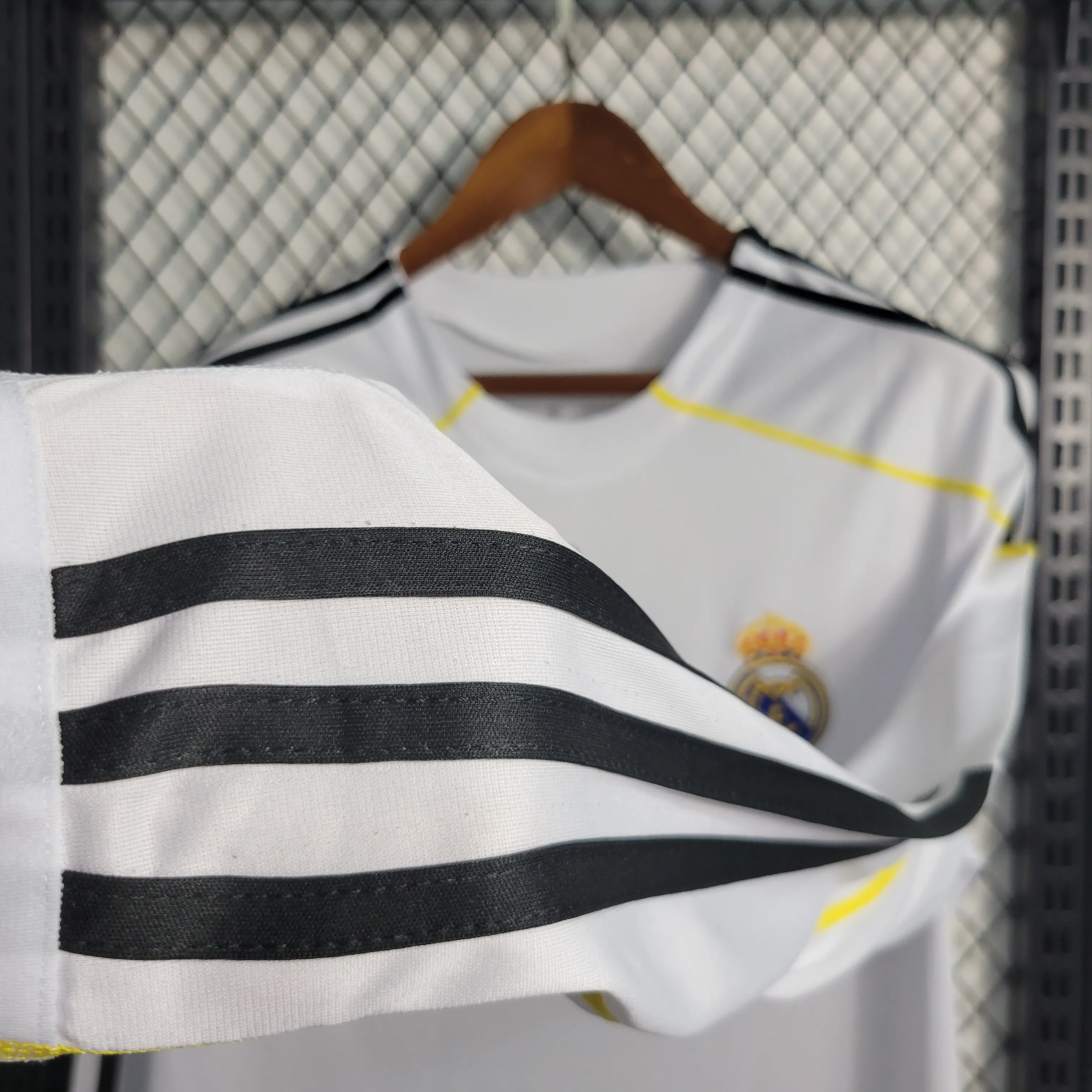2009/2010 Retro Langarm Real Madrid Heim Fußballtrikot 1:1 Thai-Qualität – Bild 8