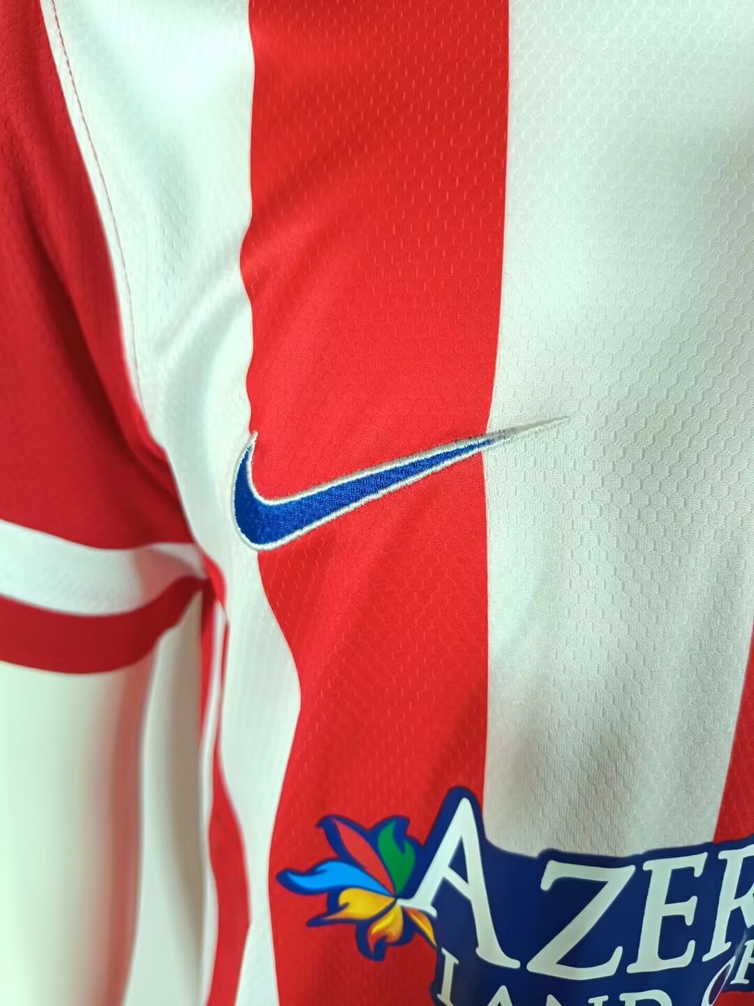 2013-2014 Retrô Atletico Madrid Casa Camisa de futebol Qualidade tailandesa 1:1 - Image 6