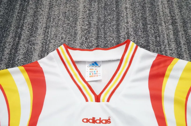 1996 Rétro Espagne Troisième Extérieur Maillot de football Qualité thaï 1:1 Taille enfant – Image 3