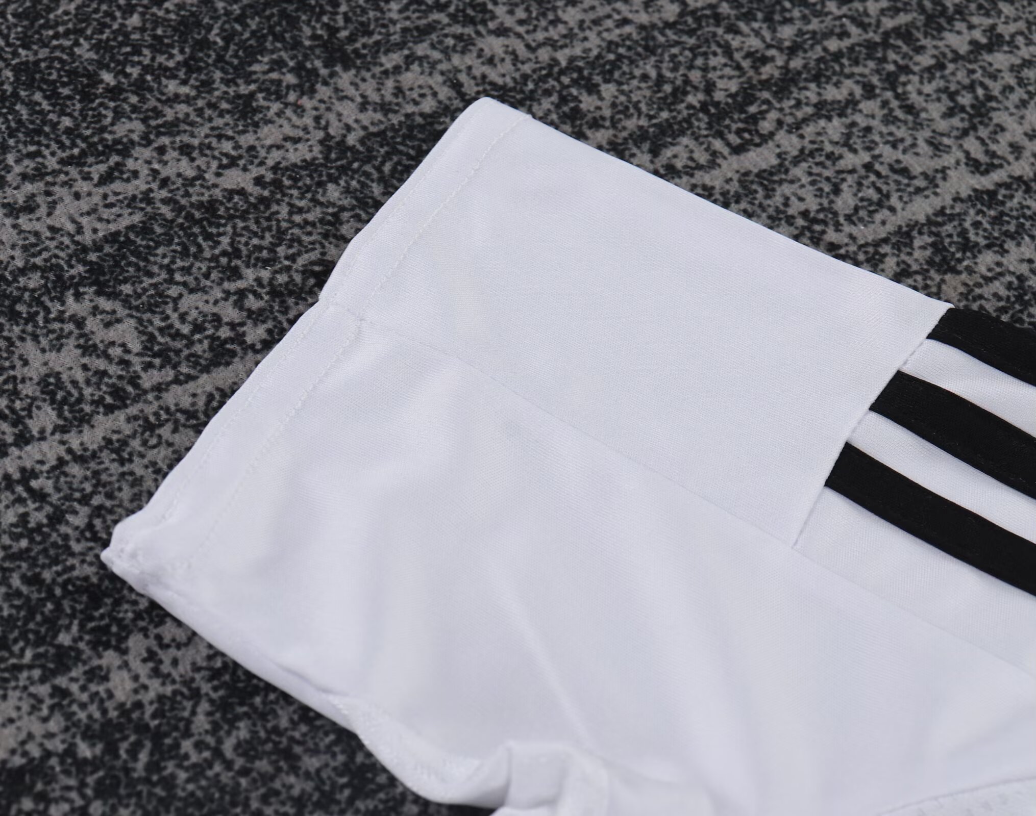 2008/2009 Retro Real Madrid Heim Fußballtrikot 1:1 Thai-Qualität Kindergröße – Bild 8