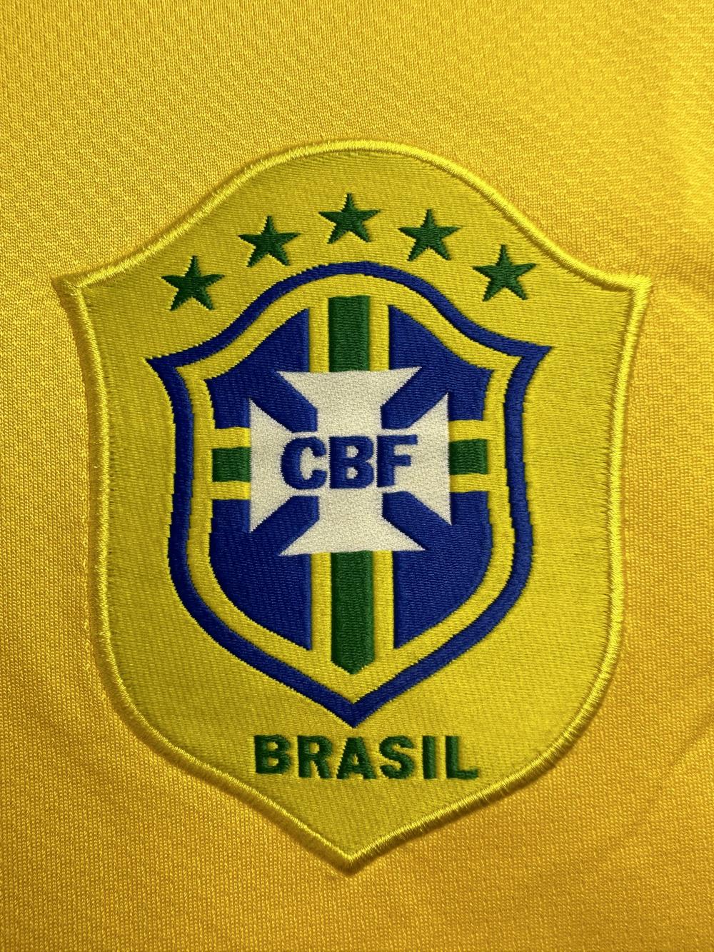 2006 Retro Brasilien Heim Fußballtrikot 1:1 Thai-Qualität – Bild 6