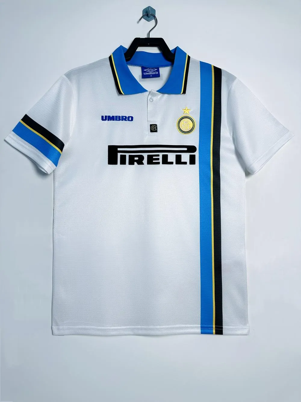 1997/1998 Retro Internazionale Milan Trasferta Maglia da calcio Qualità thai 1:1