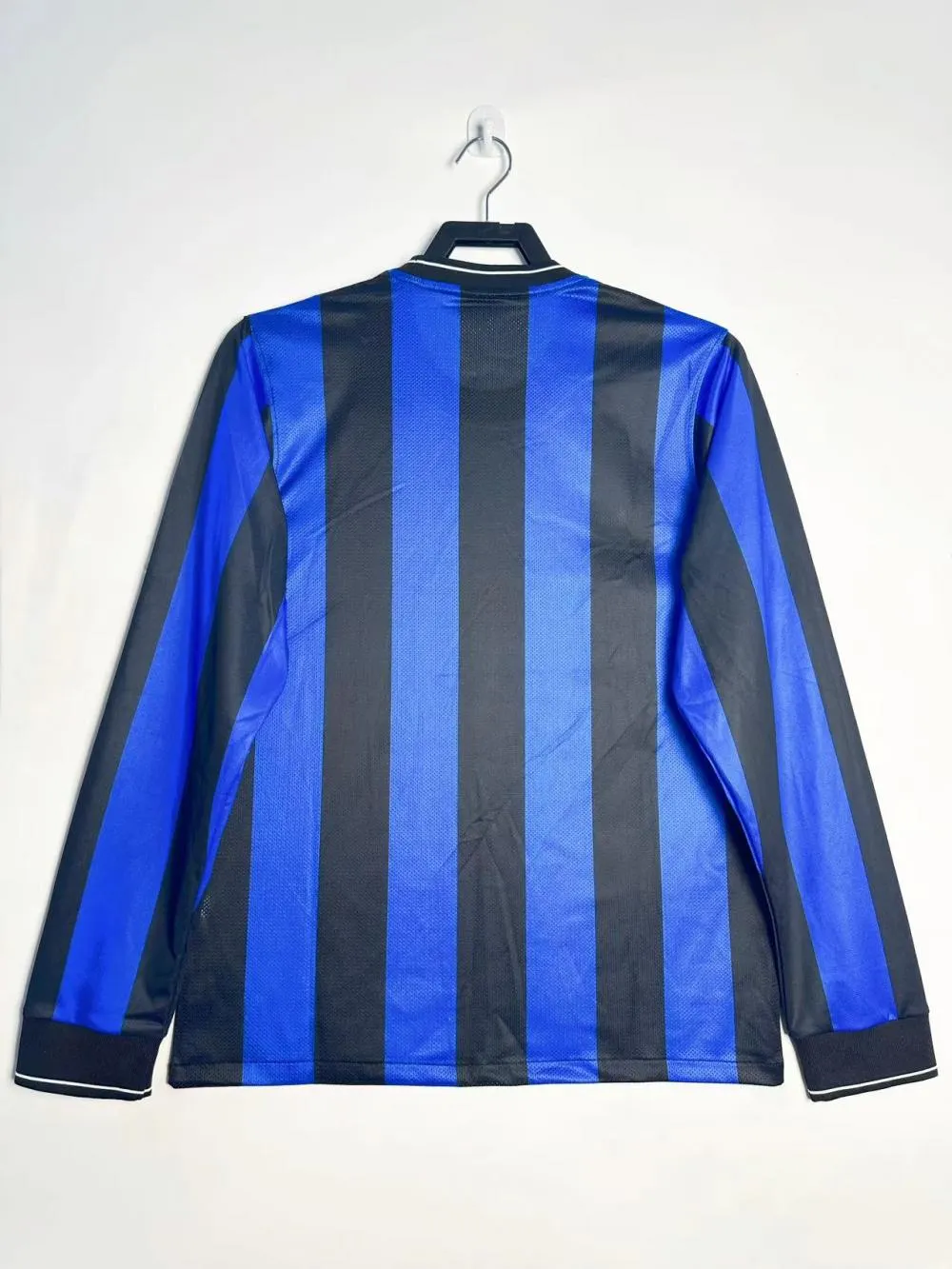 2010 Retro Langarm Internazionale Milan Heim Fußballtrikot 1:1 Thai-Qualität – Bild 2