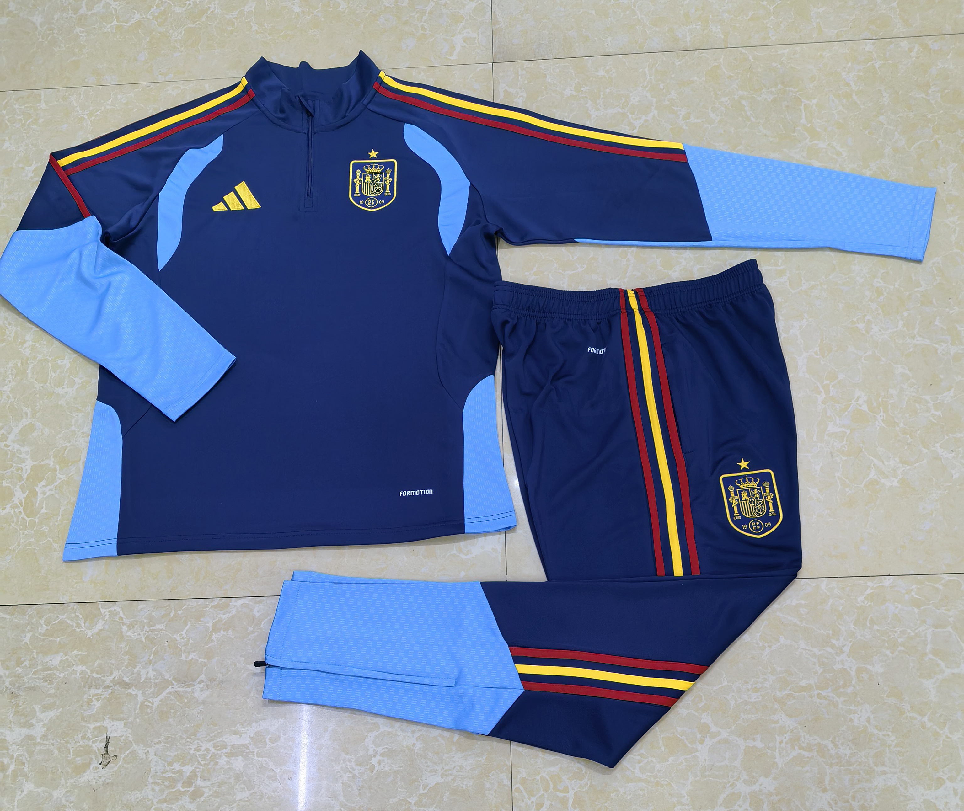 2026/2027 Spain Half-Pull Training Suit Royal Blue Football Jersey 1:1 Thai Quality Set - Image 2