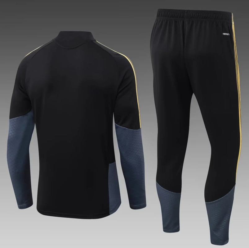 2026/2027 Juventus Survêtement demi-zip Noir Maillot de football Qualité thaï 1:1 – Image 2