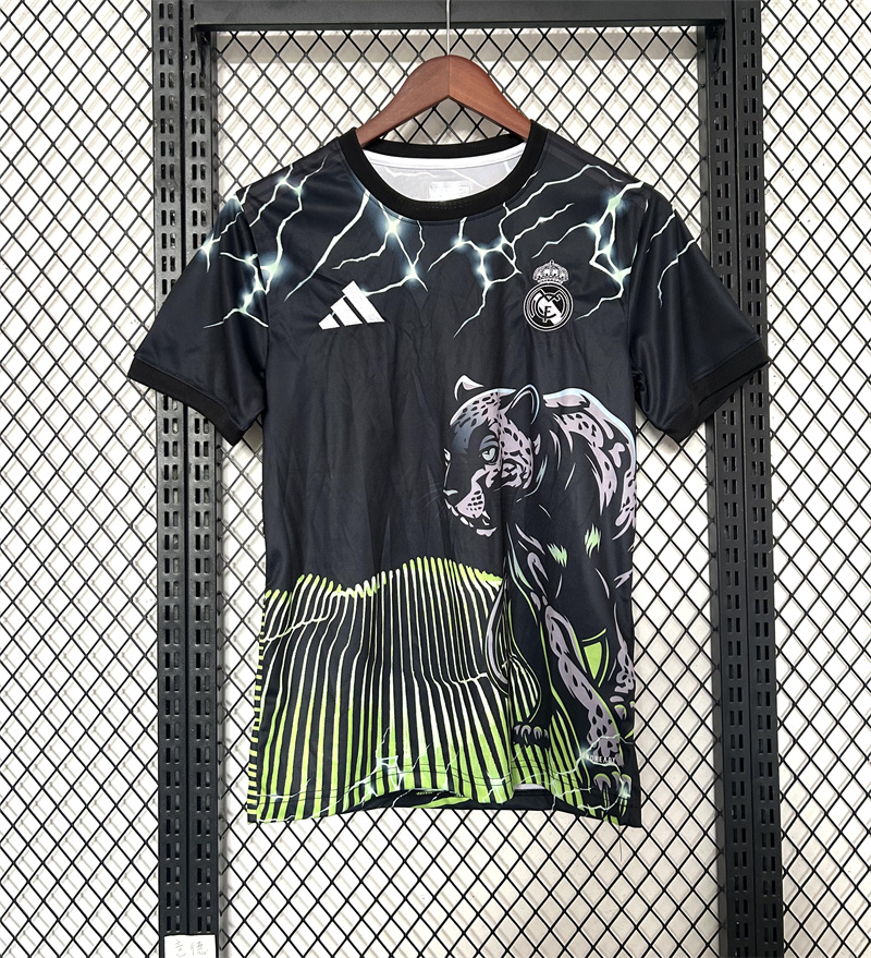 2024/2025 Real Madrid Leopard Edição especial Camisa Verde Qualidade tailandesa 1:1