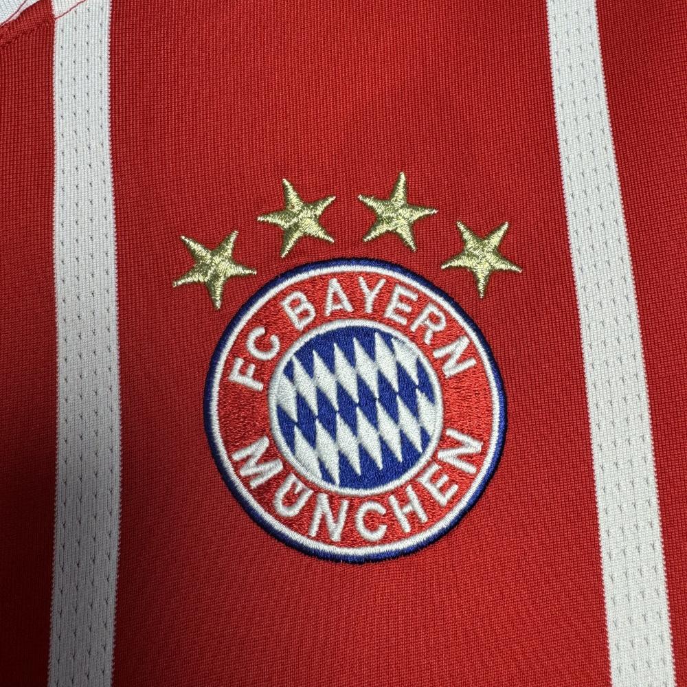 2017/2018 Retro Bayern Munich Home Football Jersey 1:1 Thai Quality - Image 6