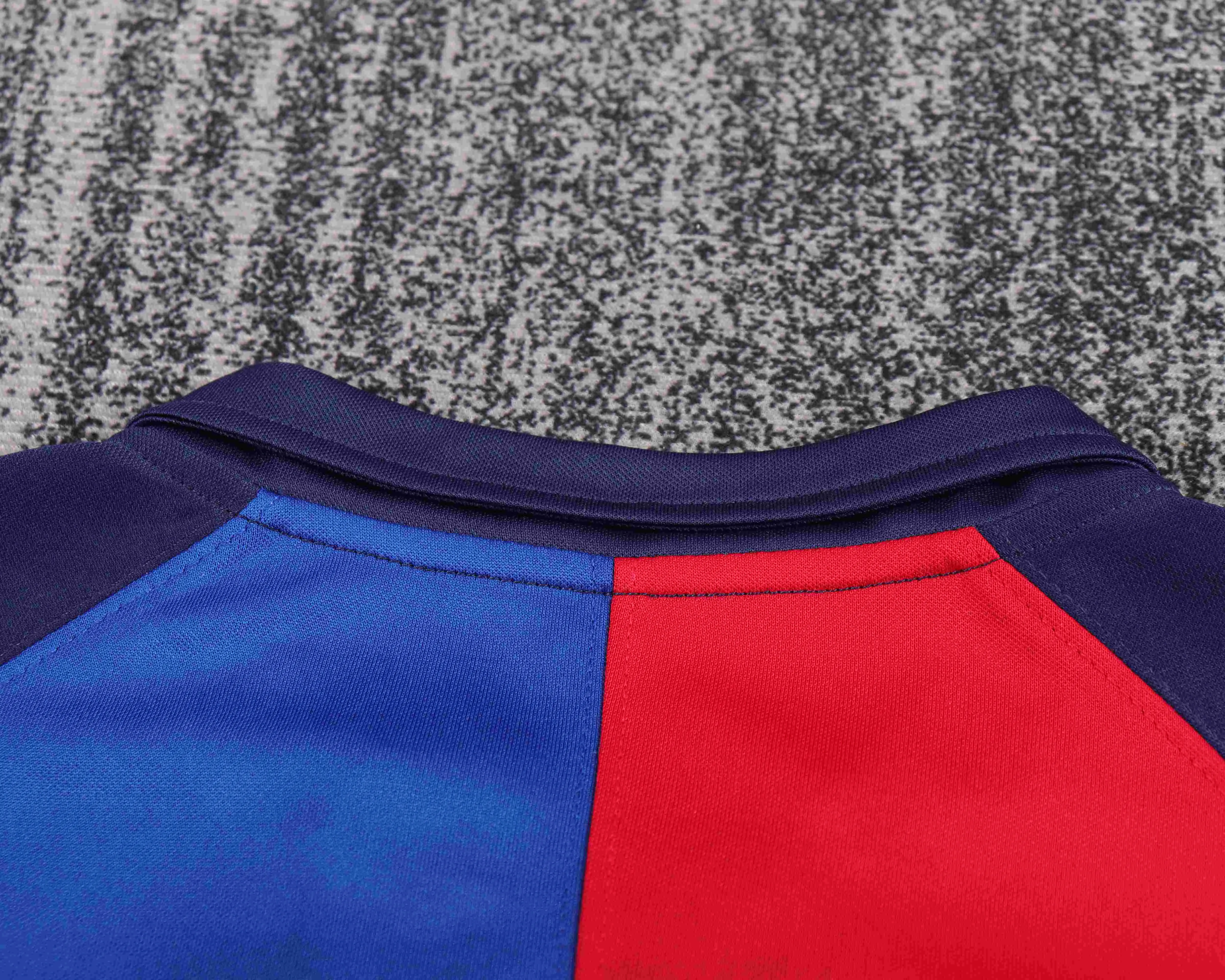 1899-1999 Retrô Barcelona 100th Aniversário Versão Casa Camisa de futebol Qualidade tailandesa 1:1 Tamanho infantil - Image 3