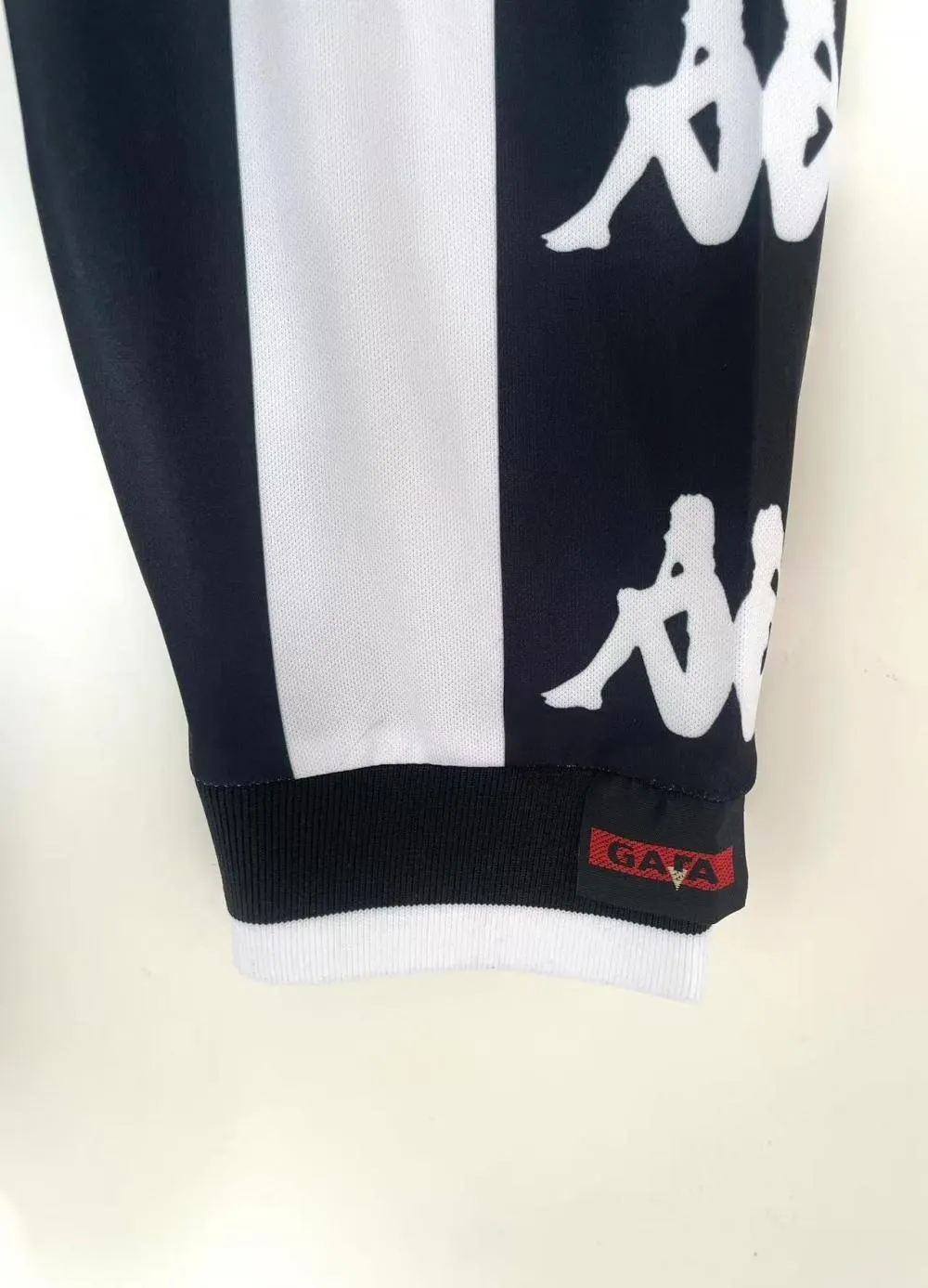 1999/2000 Retro Long Sleeve Juventus Home Soccer Jersey 1:1 Thai Quality - Image 6