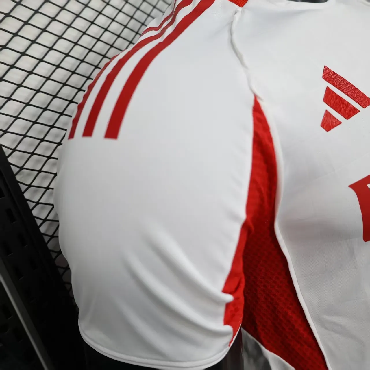 2025/2026 Versione giocatore Benfica Terza Trasferta Maglia da calcio Qualità thai 1:1 - immagine 6