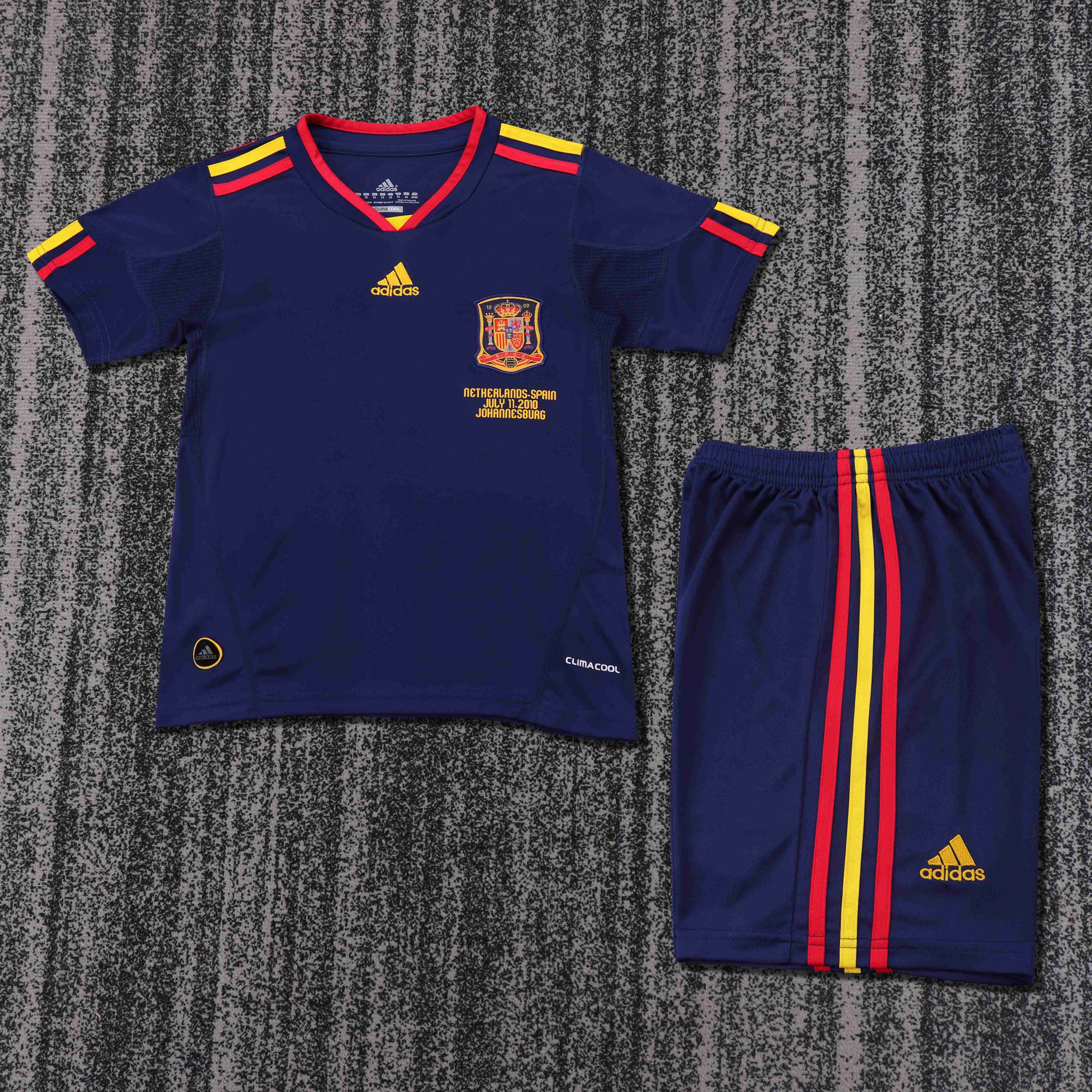 2010 Rétro Espagne Extérieur Maillot de football Qualité thaï 1:1 Taille enfant