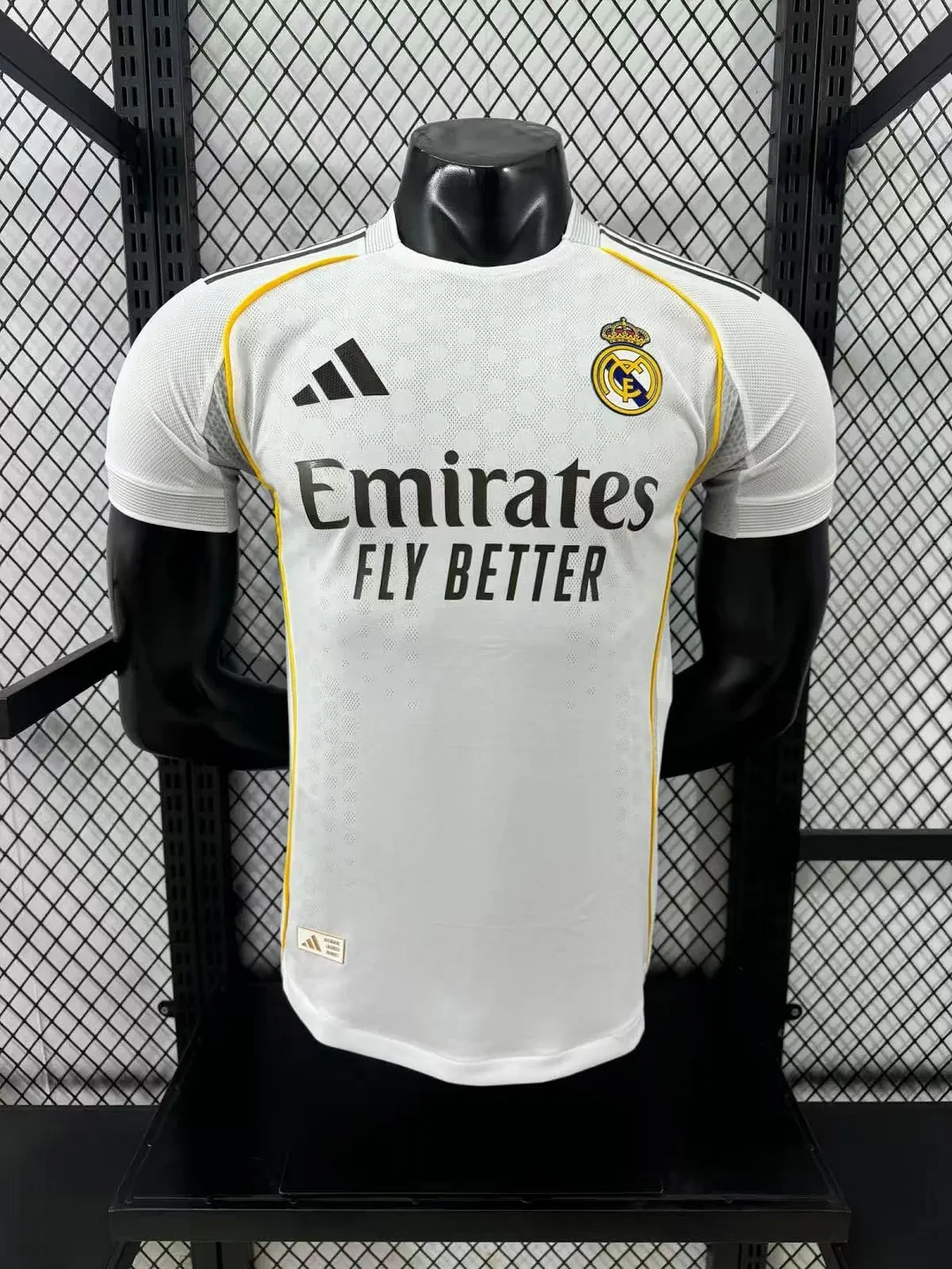 2025/2026 Version joueur Real Madrid Domicile Maillot de football Qualité thaï 1:1