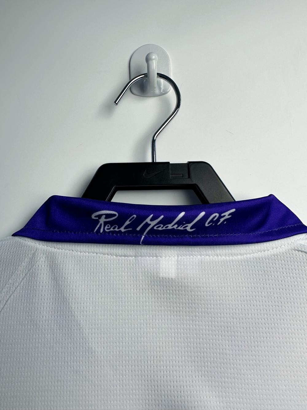 1997/1998 Retro Real Madrid Home Soccer Jersey 1:1 Thai Quality - Image 4