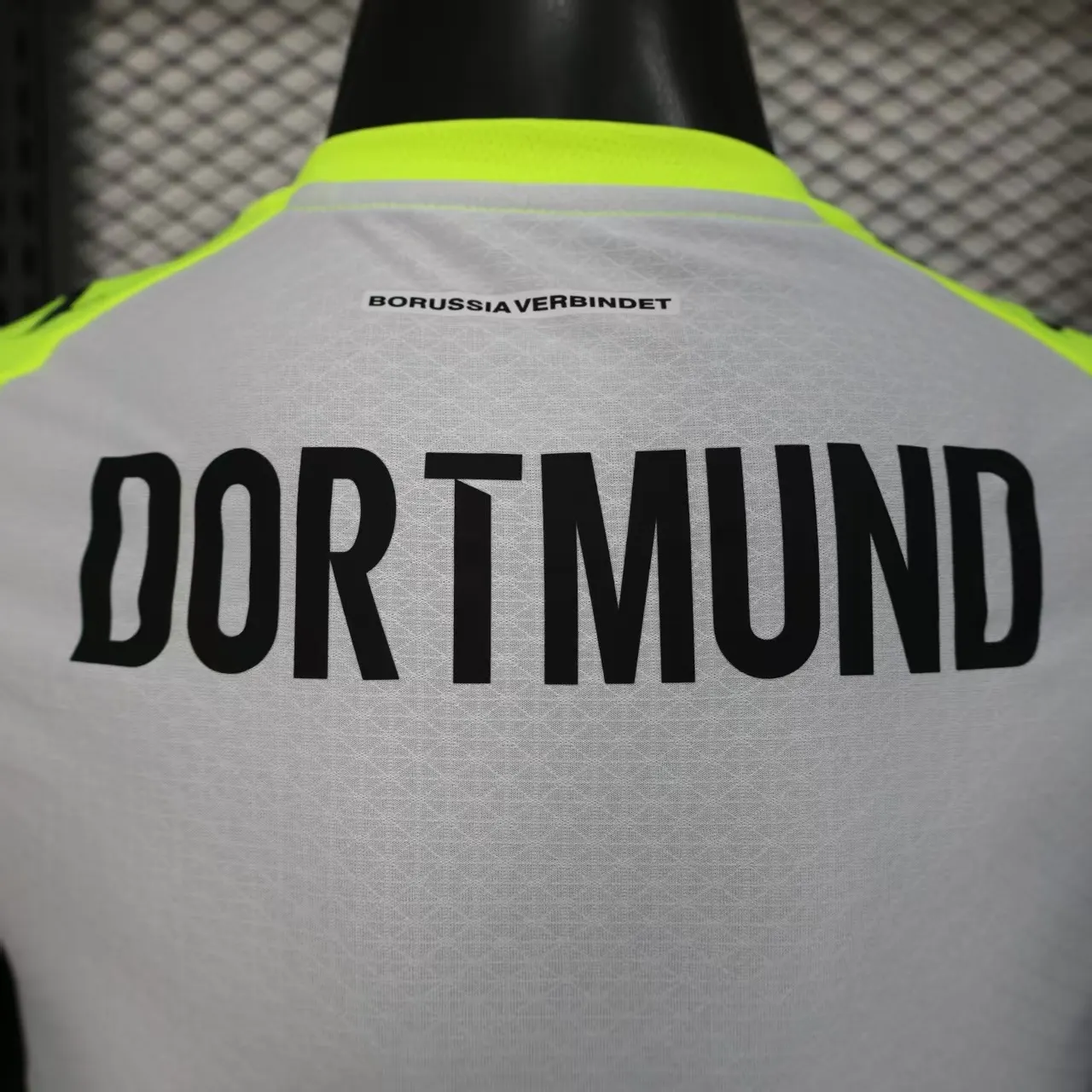 2025/2026 Versão jogador Dortmund Fora Camisa de futebol Qualidade tailandesa 1:1 - Image 8
