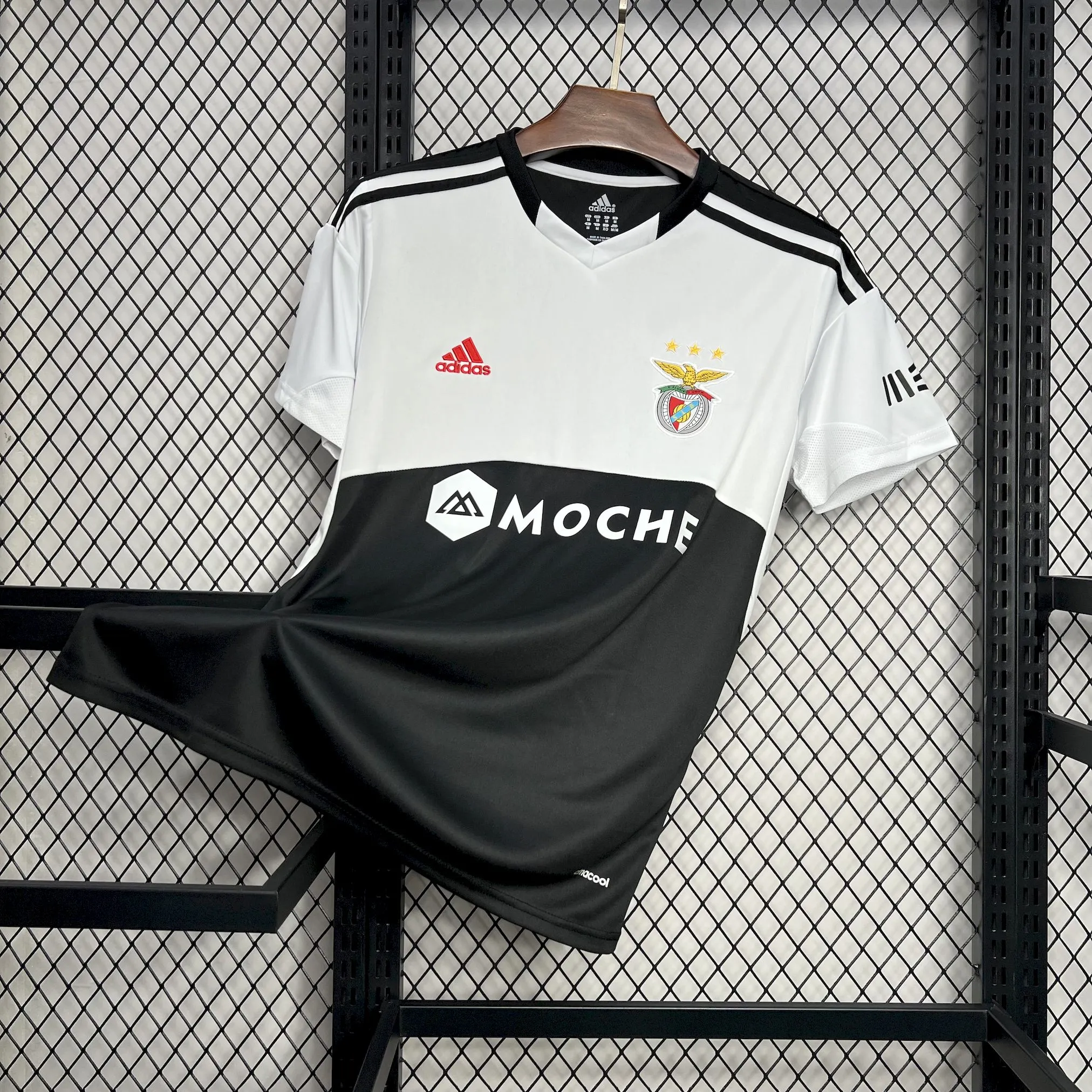 2013/2014 Retro Benfica Heim Fußballtrikot 1:1 Thai-Qualität