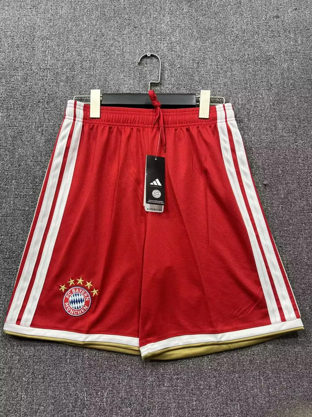 2026-2027 Bayern Munich Domicile Short Qualité thaï 1:1
