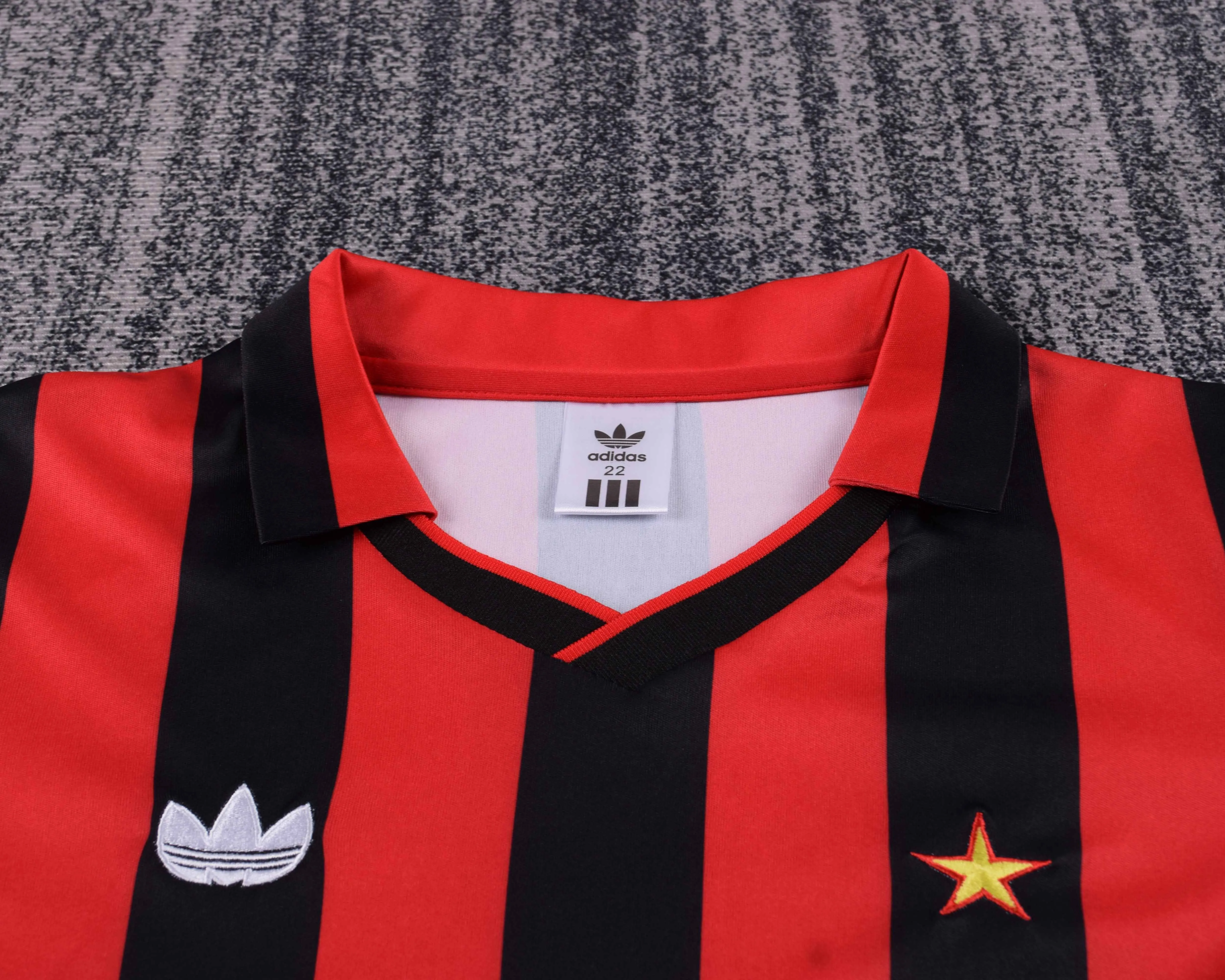 1990-1991 Retro AC Milan Casa Maglia da calcio Qualità thai 1:1 Taglia bambino - immagine 3