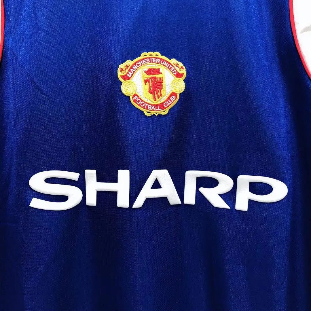 1985 Retrô Manchester United Fora Camisa de futebol Qualidade tailandesa 1:1 - Image 4