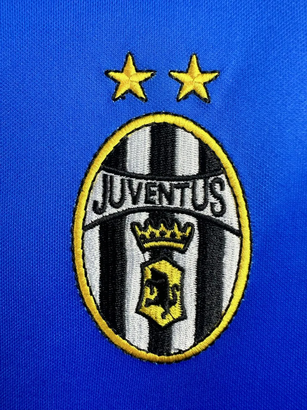 1999/2000 Retro Long Sleeve Juventus Away Soccer Jersey 1:1 Thai Quality - Image 6