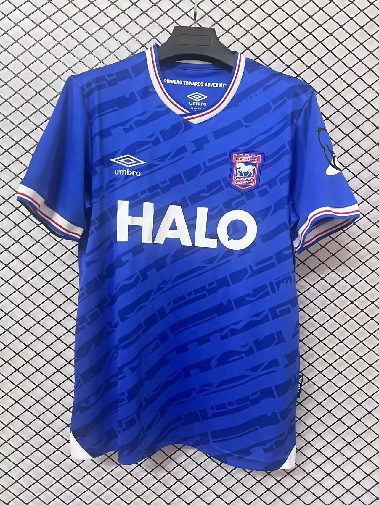 2025/2026 Ipswich Domowa Koszulka piłkarska Jakość tajska 1:1