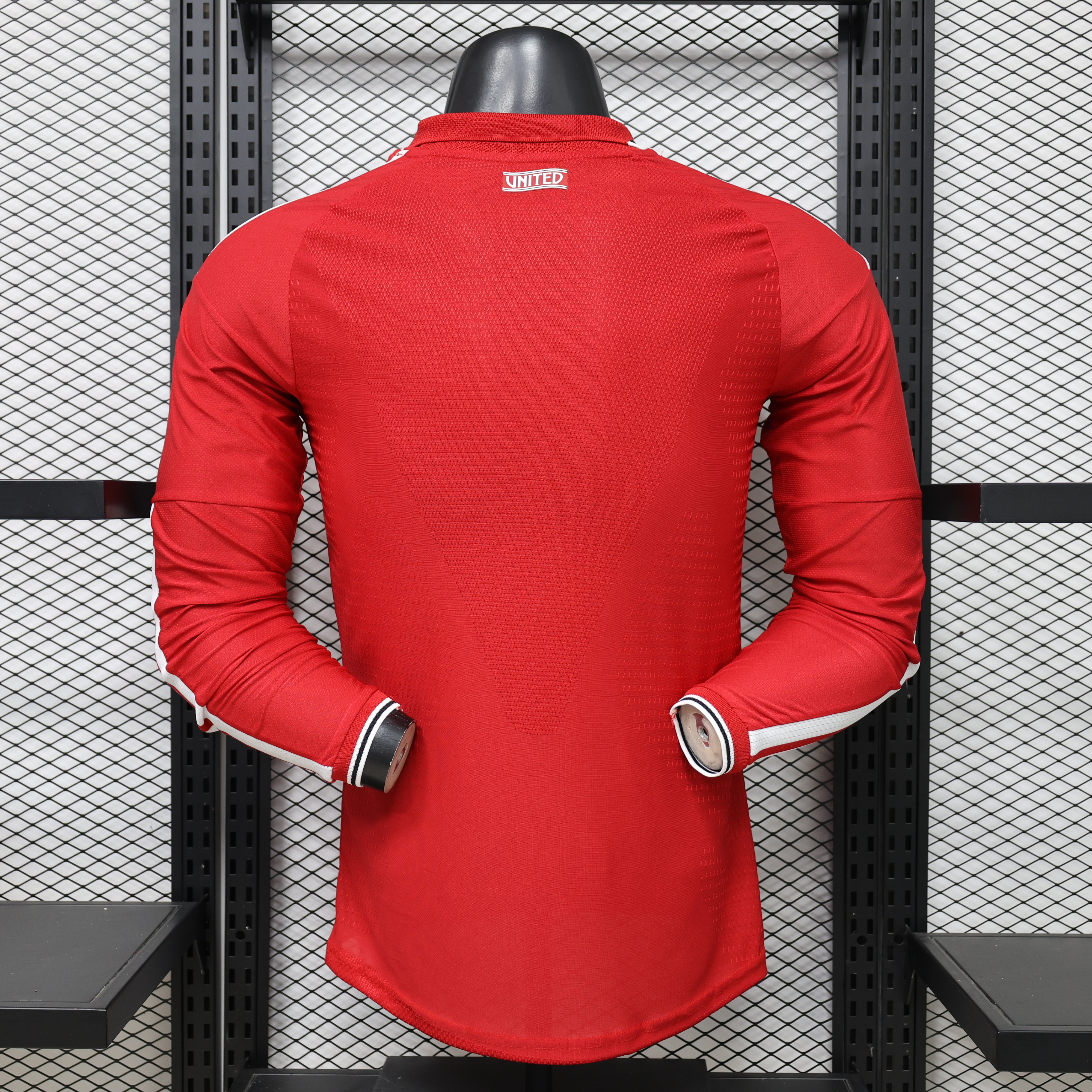 2026/2027 Long Sleeve Player Version Manchester United Home Football Shirt 1:1 Thai Quality - Image 2