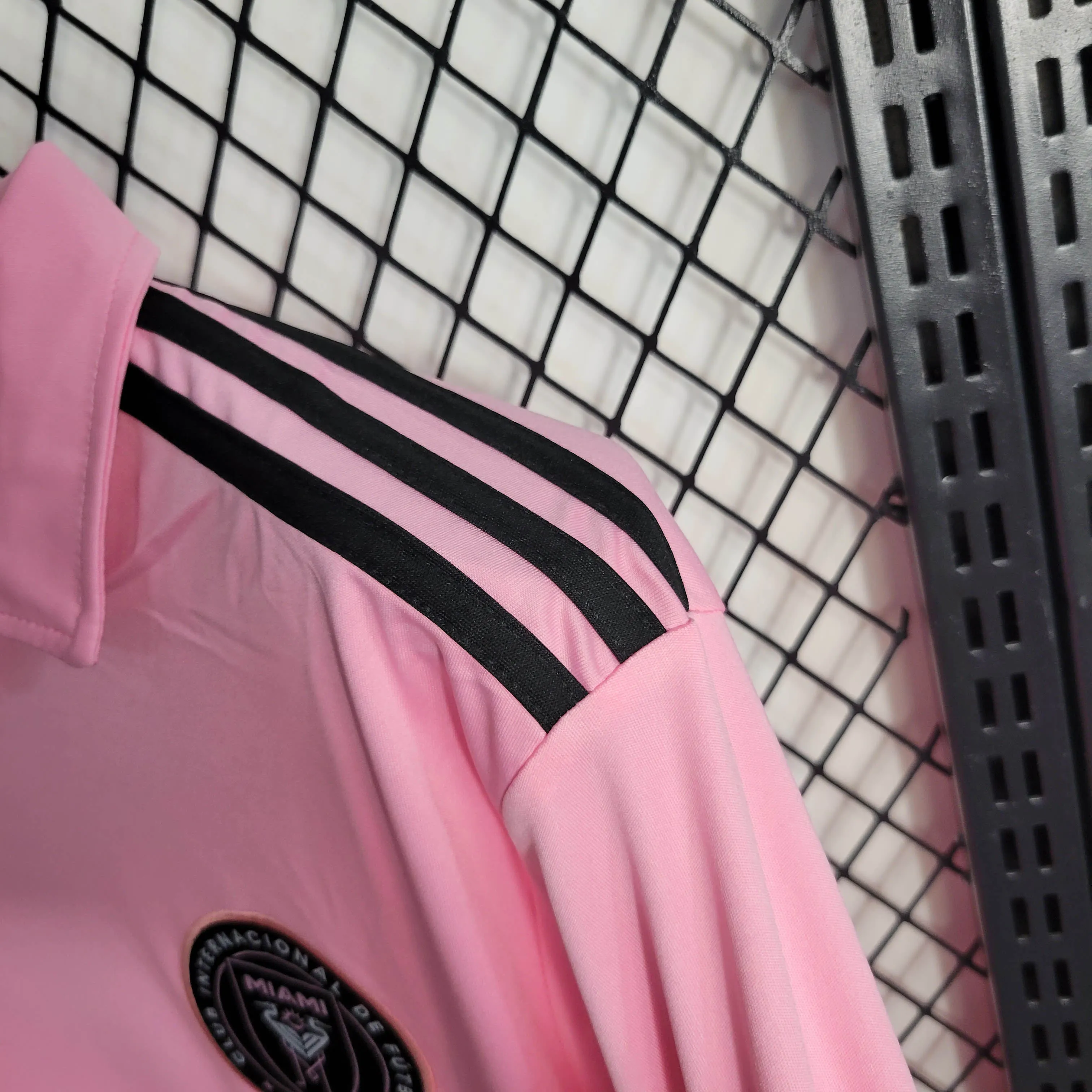 2022/2023 Inter Miami Home Soccer Jersey 1:1 Thai Quality - Image 9