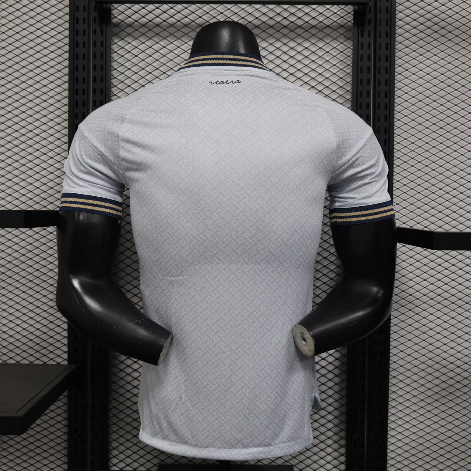 2026 Versão jogador Itália Fora Camisa de futebol Qualidade tailandesa 1:1 - Image 2