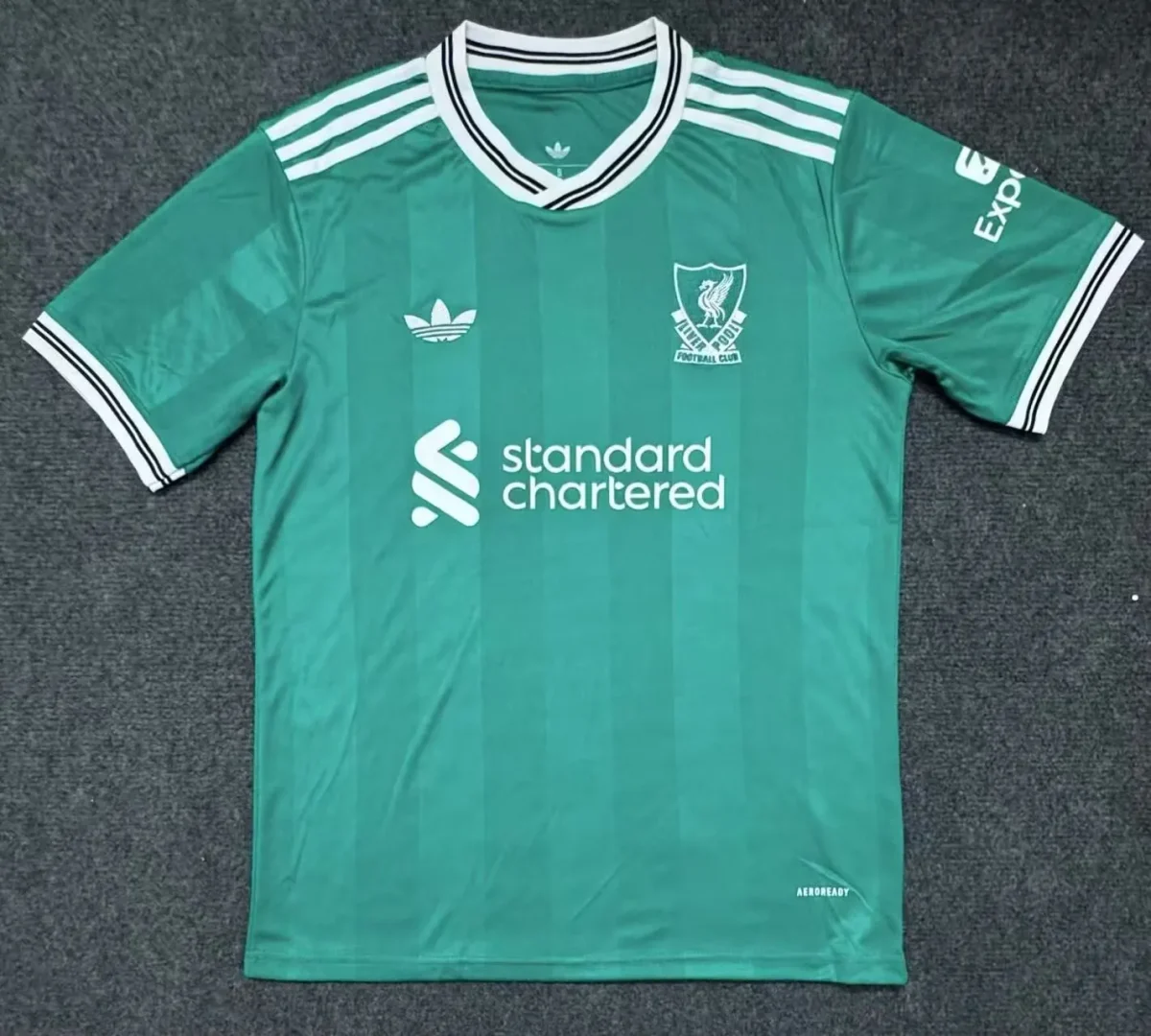 2025/2026 Liverpool Troisième Extérieur Football Maillot de football Qualité thaï 1:1