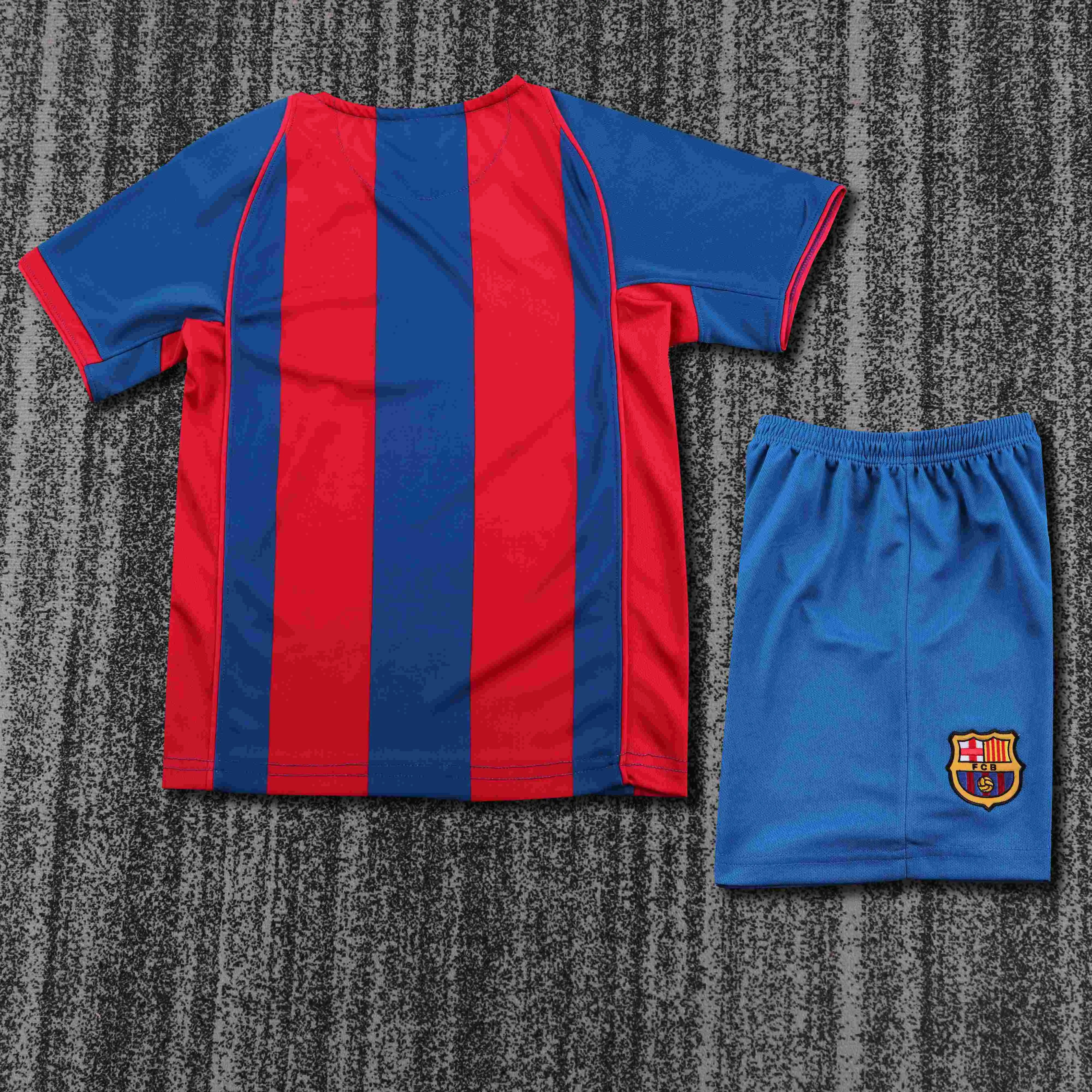 2004-2005 Retro Barcelona Casa Maglia da calcio Qualità thai 1:1 Taglia bambino - immagine 2