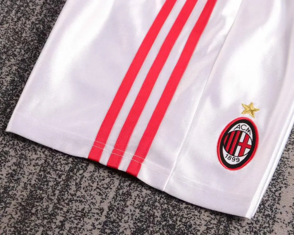 1998-1999 Rétro AC Milan Domicile Maillot de football Qualité thaï 1:1 Taille enfant – Image 7