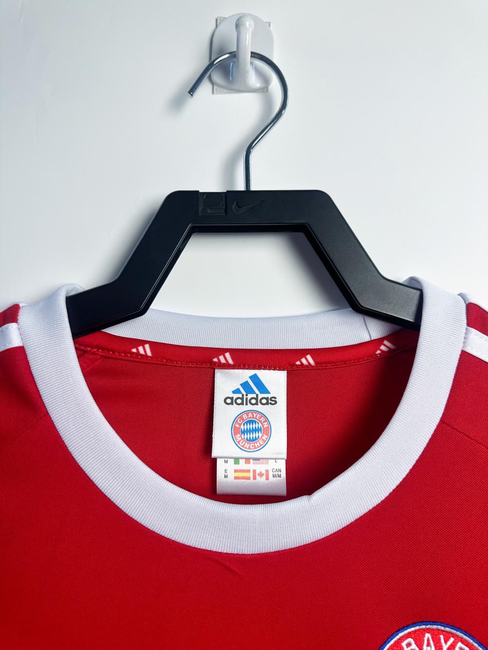 2001/2002 Retro Bayern Munich Heim Fußballtrikot 1:1 Thai-Qualität – Bild 3