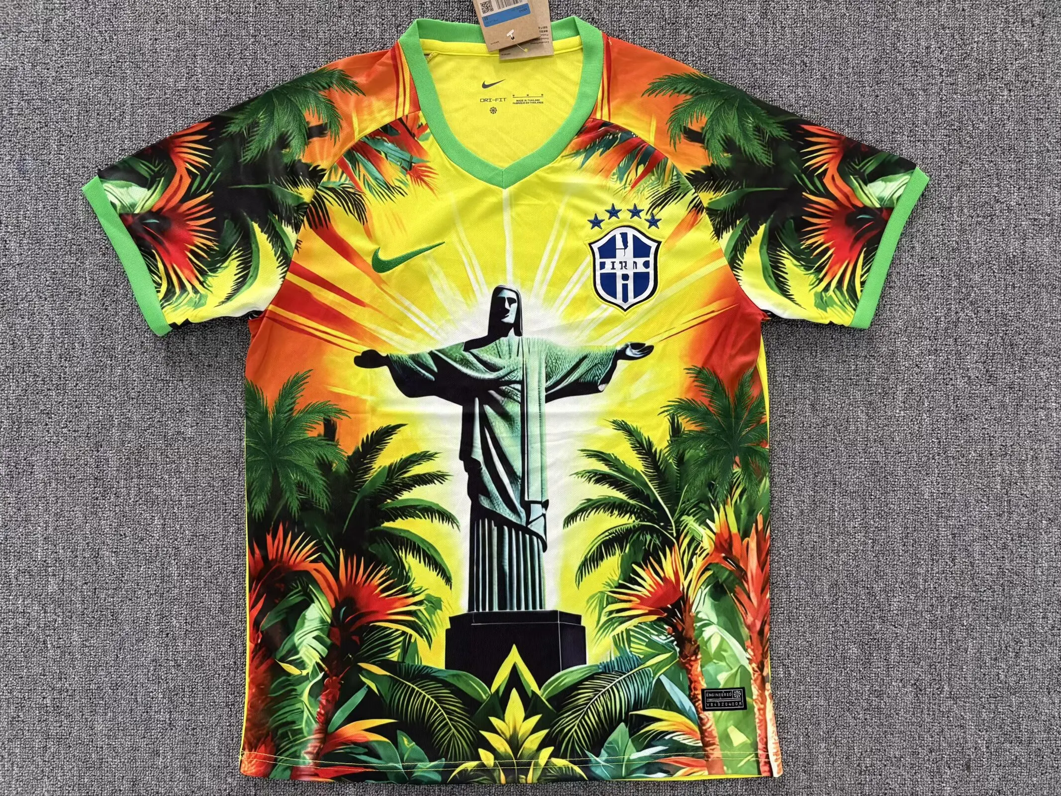 2025/2026 Brezilya Özel sürüm 16 Futbol forması 1:1 Tayland kalitesi