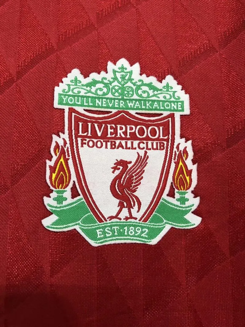 2010/2011 Retro Liverpool FC Casa Maglia da calcio Manica lunga 1:1 Qualità thai - immagine 4