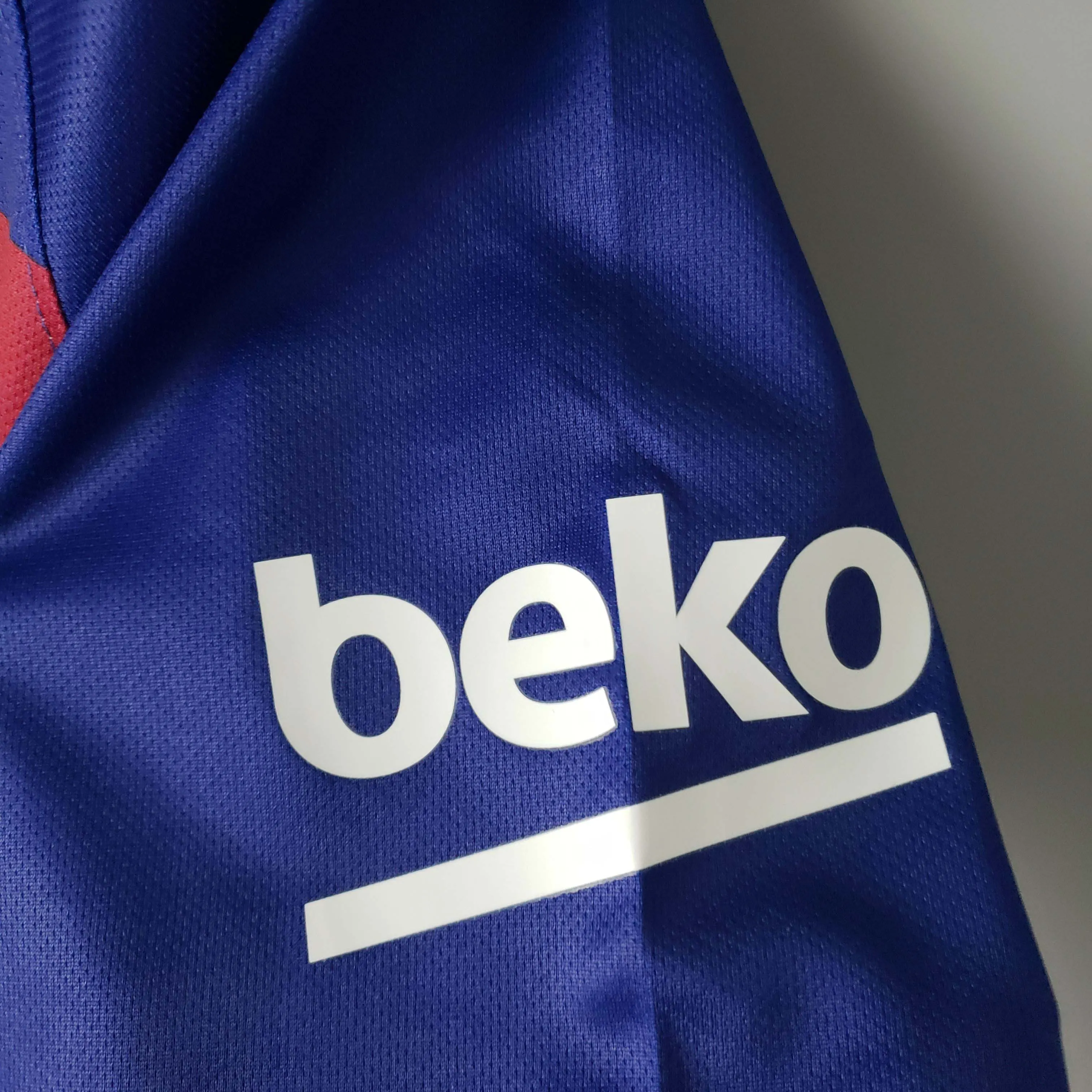2019/2020 Retro Barcelona Home Football Shirt 1:1 Thai Quality - Image 7