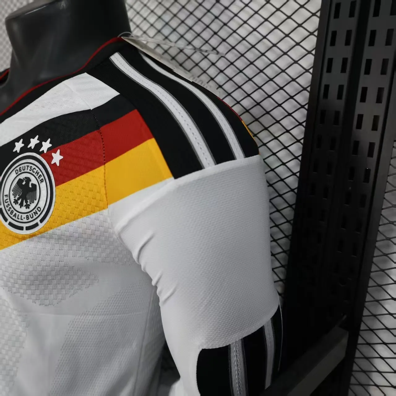 2026-2027 Manica lunga Versione giocatore Germania Casa Maglia da calcio Qualità thai 1:1 - immagine 6