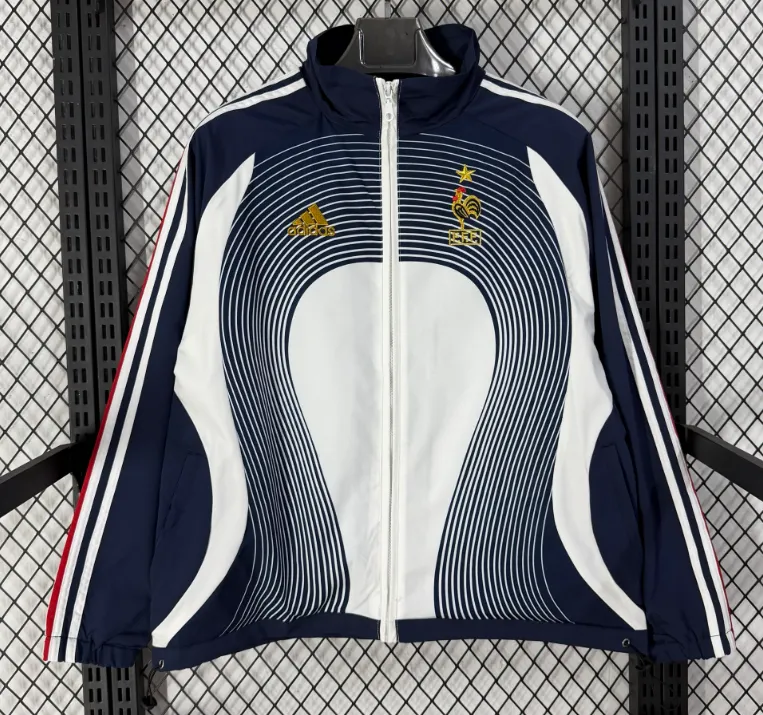 2026 Francia Giacca a vento Maglia da calcio Qualità thai 1:1