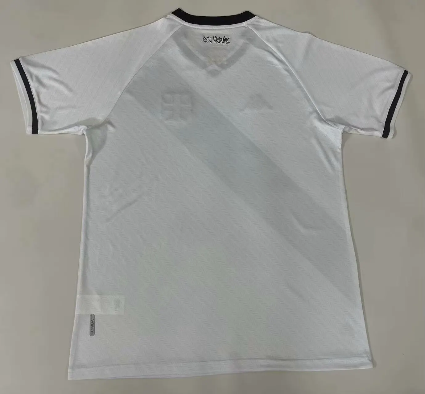 2025/2026 Vasco da Gama Fora Camisa de futebol Qualidade tailandesa 1:1 - Image 2