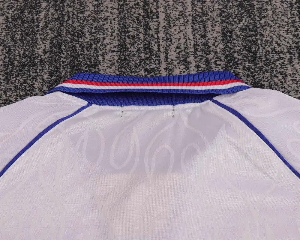 1998 Retrô Japão Fora Camisa de futebol Qualidade tailandesa 1:1 Tamanho infantil - Image 3
