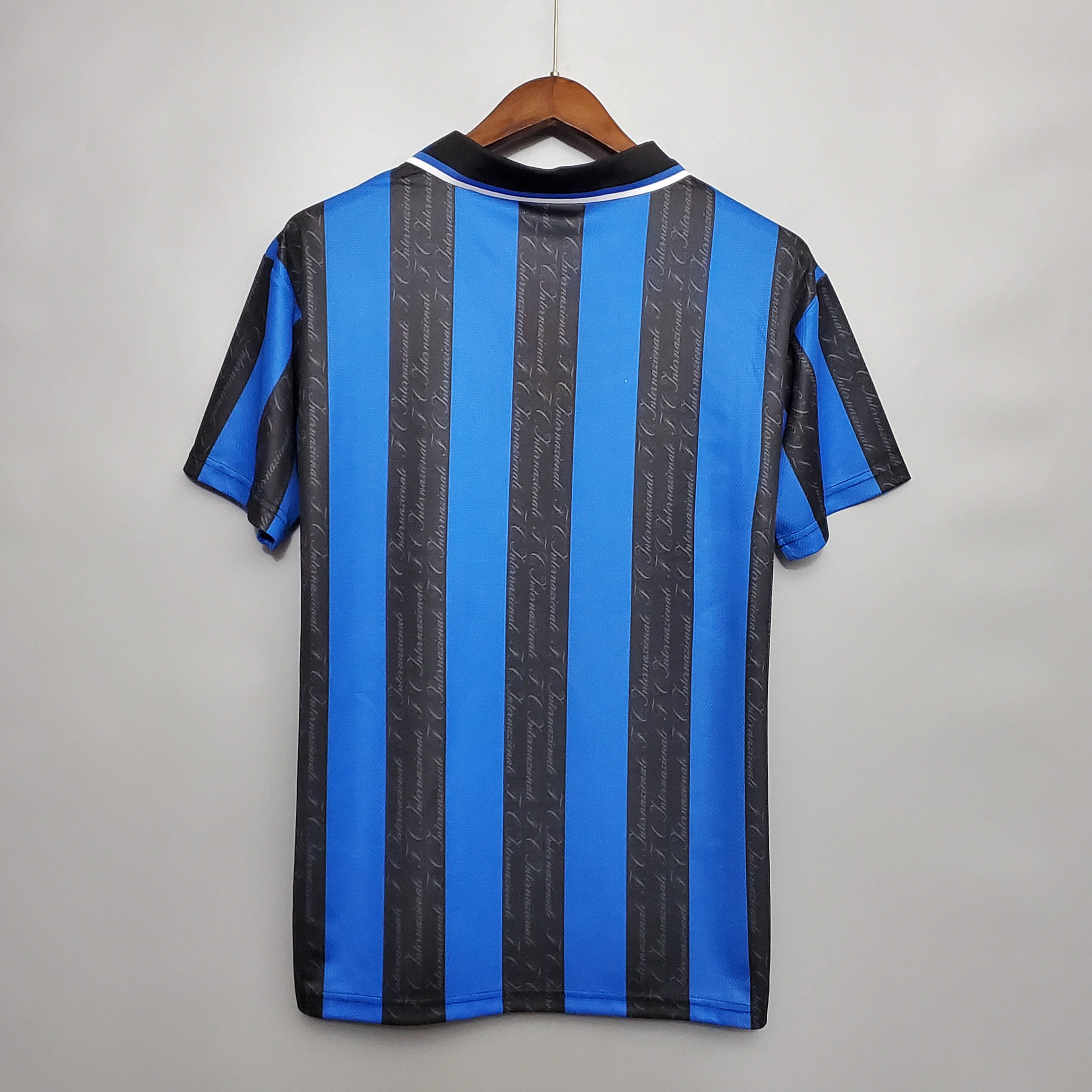 1997/1998 Retrô Internazionale Milan Casa Camisa de futebol Qualidade tailandesa 1:1 - Image 2