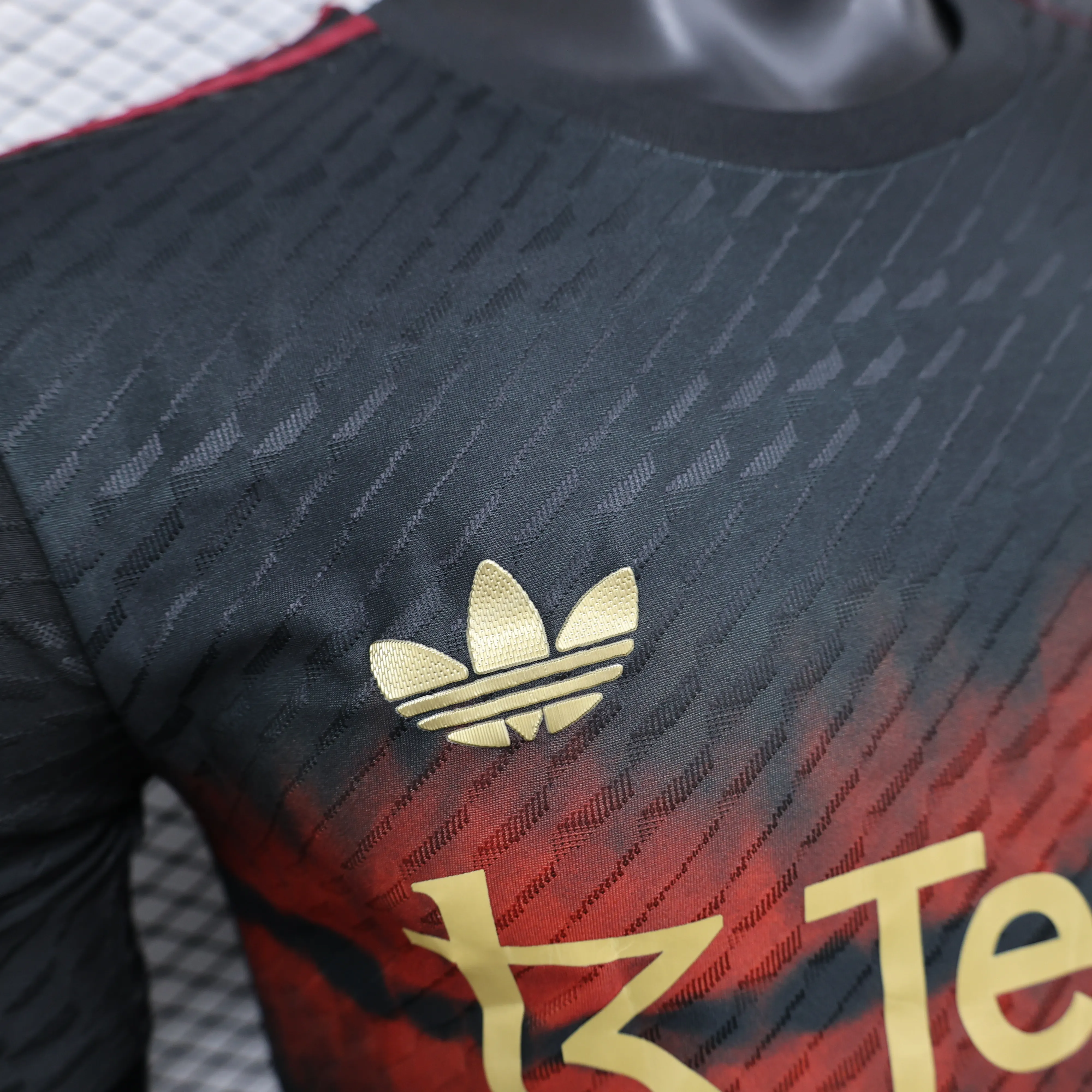 2025/2026 Player Version Manchester United Training 02 Football Jersey 1:1 Thai quality - Image 4
