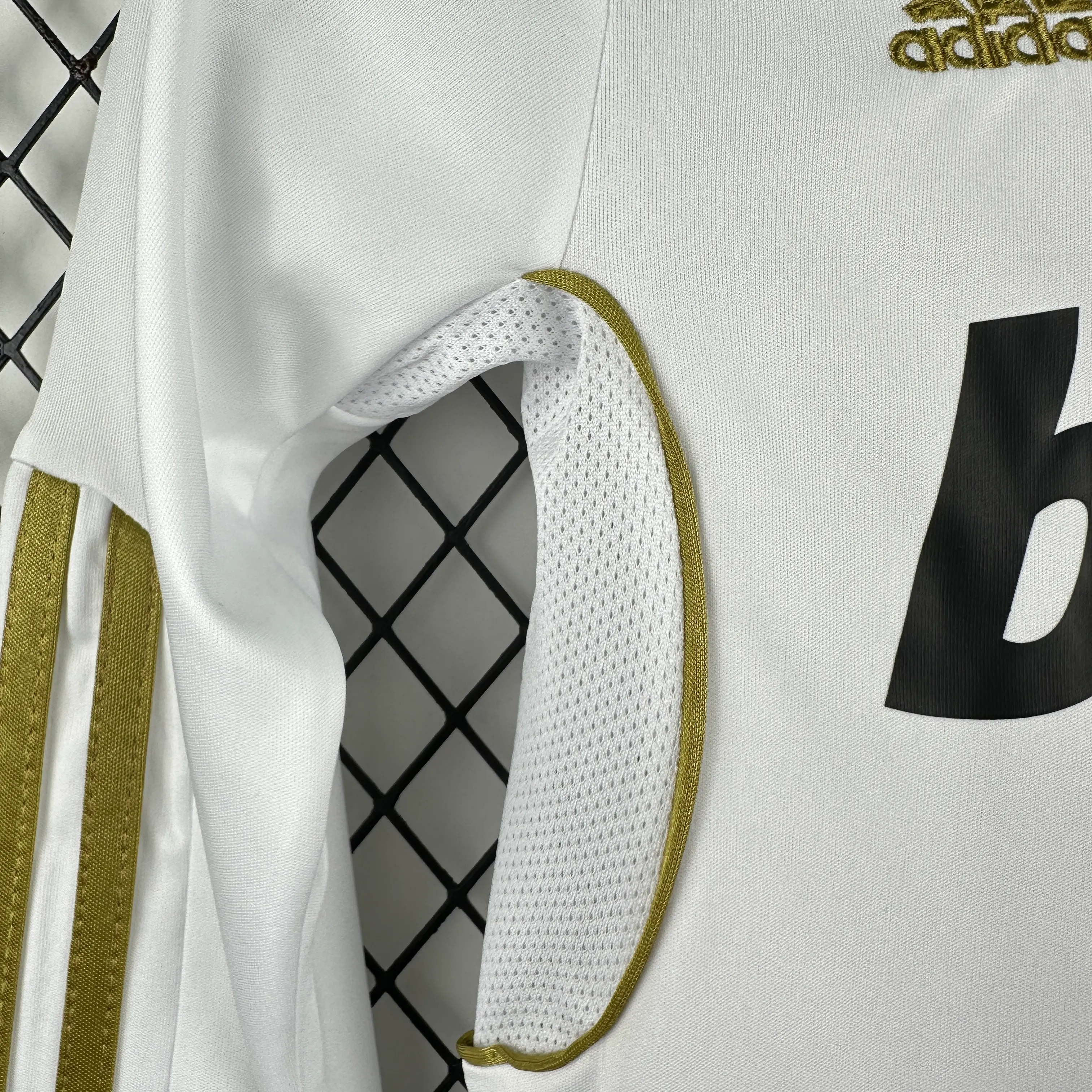 2011/2012 Retro Long Sleeve Real Madrid Home Football Shirt 1:1 Thai Quality Kids Size - Image 7