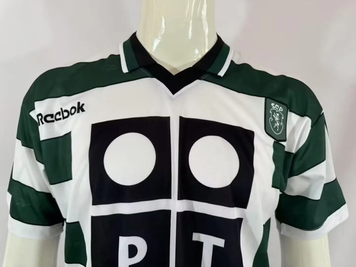2000/2001 Retro Sporting Lisbon Heim Fußballtrikot 1:1 Thai-Qualität – Bild 3