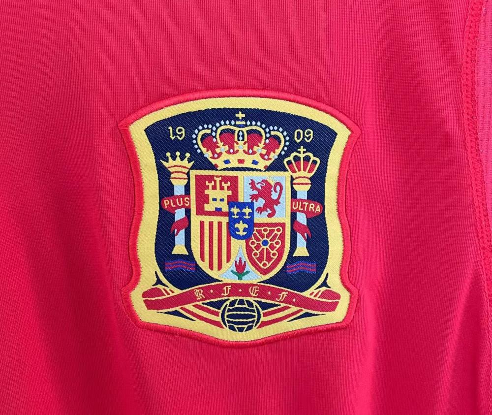 2010 Retro Spain Home Soccer Shirt 1:1 Thai Quality - Image 5