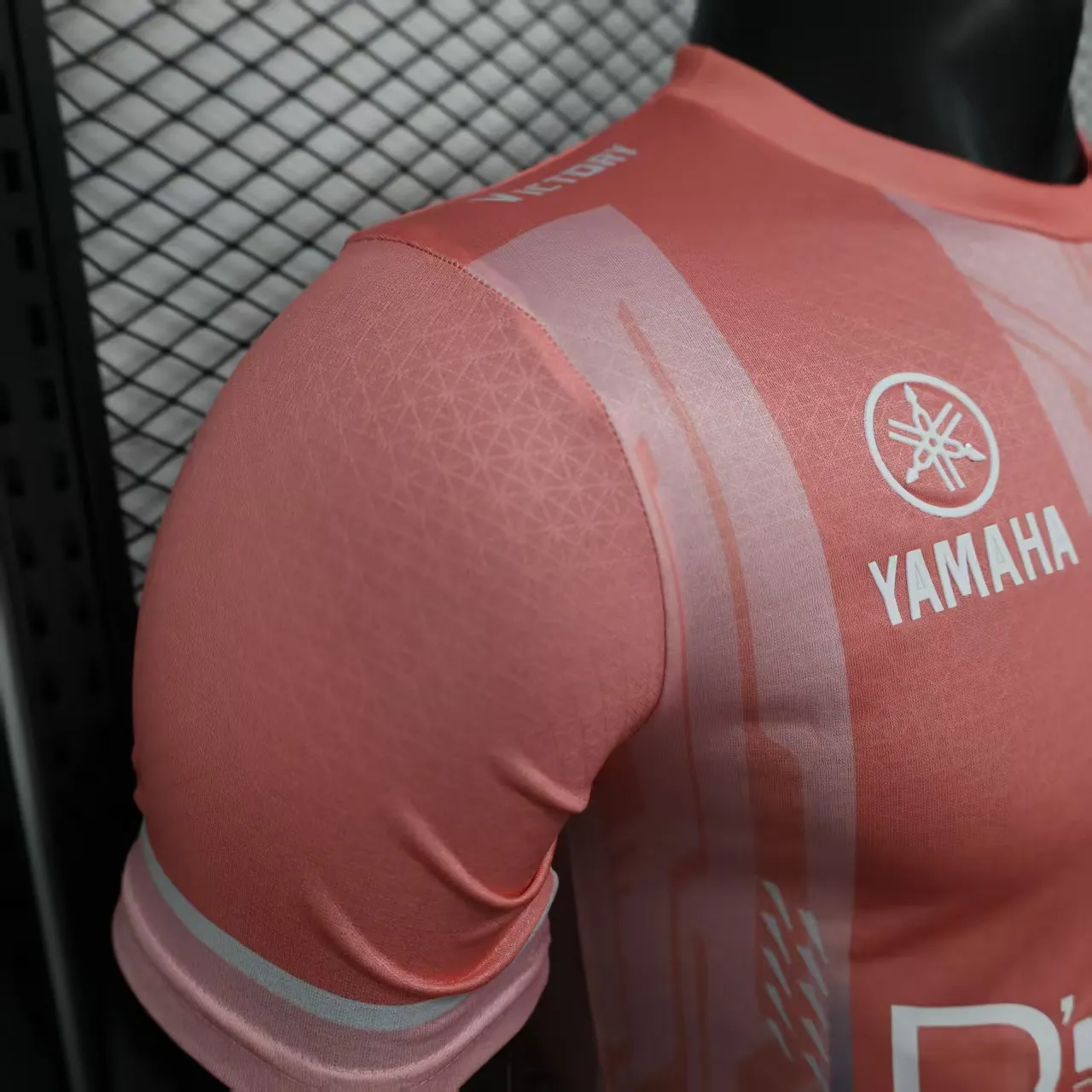 2025/2026 Oyuncu versiyonu Olympique de Marseille Özel sürüm Pembe Futbol forması 1:1 Tayland kalitesi - Görsel 6