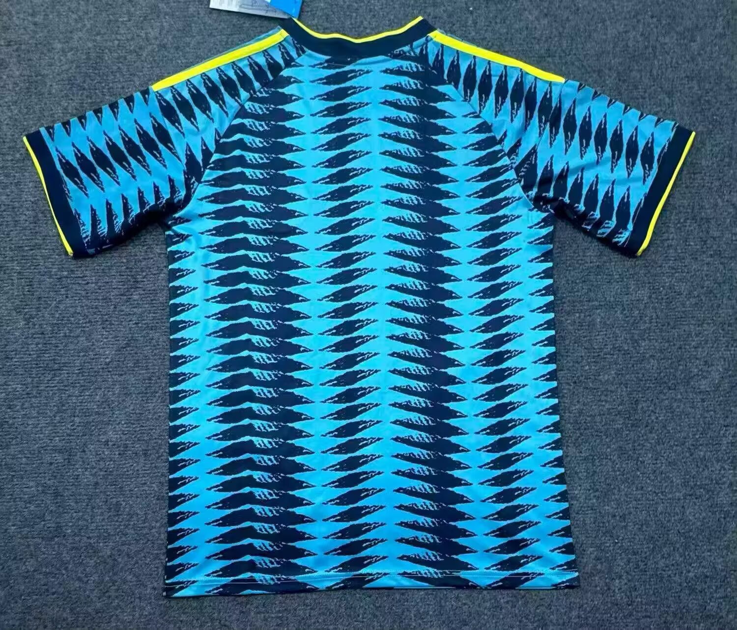 2026-2027 Kolumbien Auswärts Fußballtrikot 1:1 Thai-Qualität – Bild 2