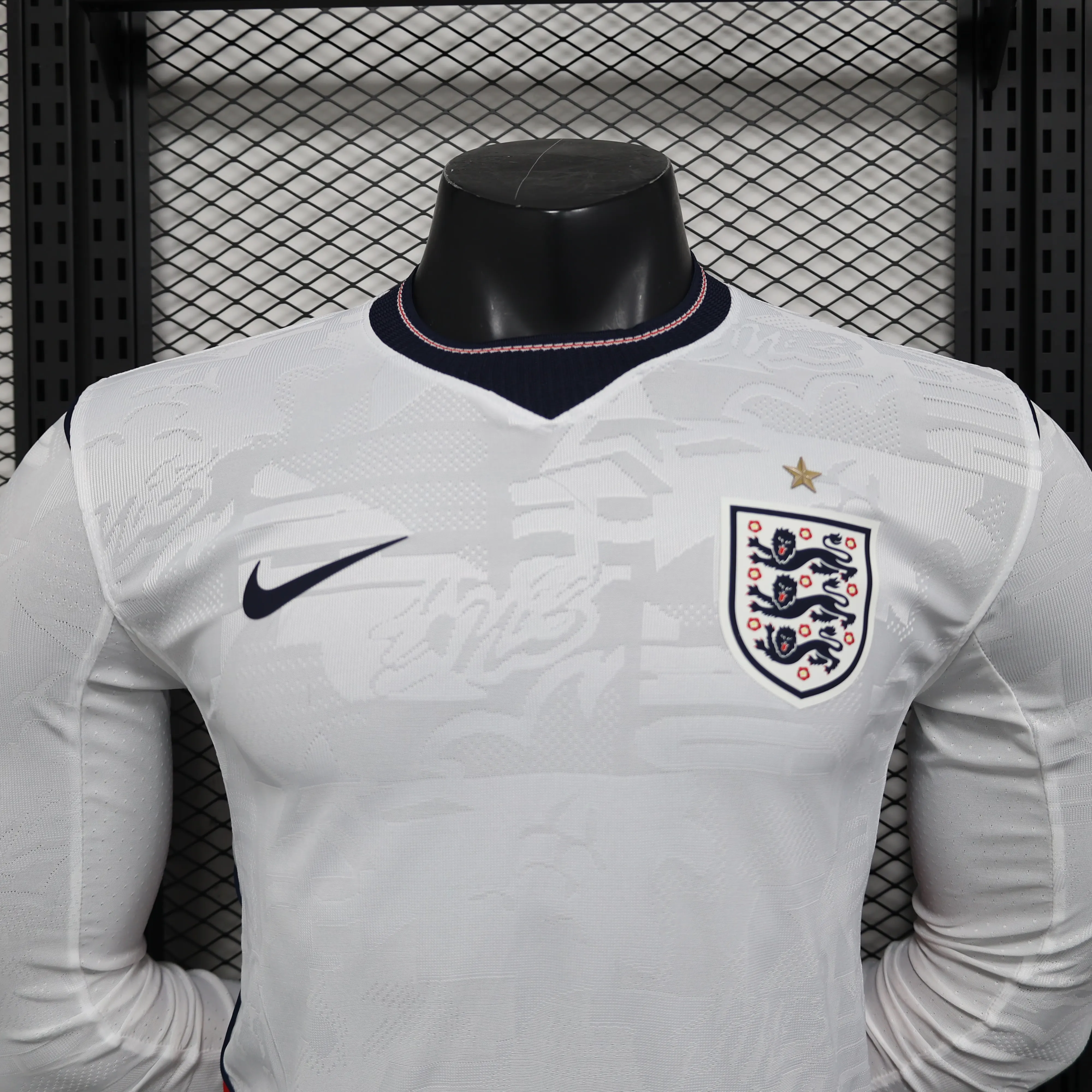 2026-2027 Long Sleeve Player Version England Home Football Jersey 1:1 Thai quality - Image 3