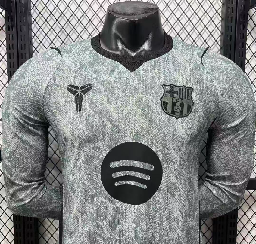 2026/2027 Manches longues Version joueur Barcelona Gardien Maillot de football Qualité thaï 1:1 – Image 3