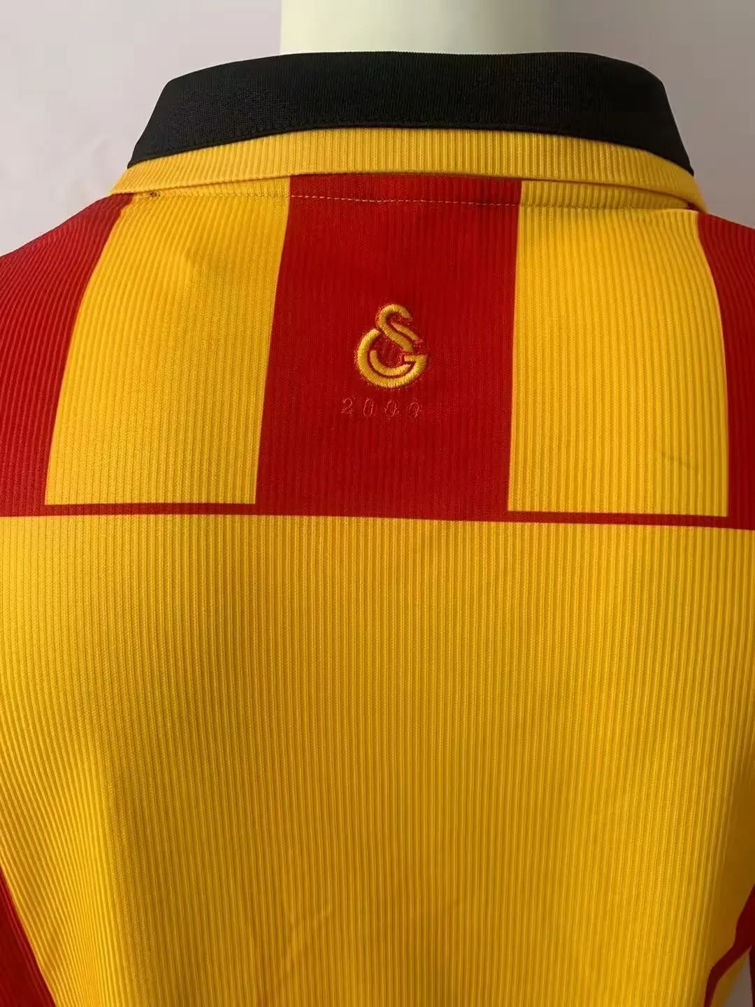 1999/2000 Ретро Длинный рукав Galatasaray Домашняя Футбольная футболка Тайское качество 1:1 — изображение 4