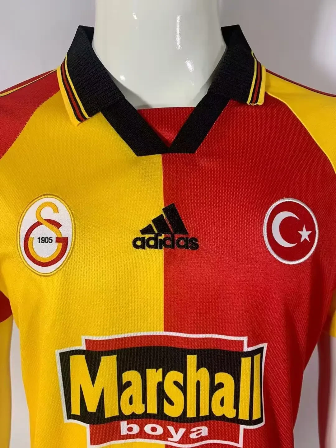 1998/1999 Retro Galatasaray İç saha Futbol forması 1:1 Tayland kalitesi - Görsel 3